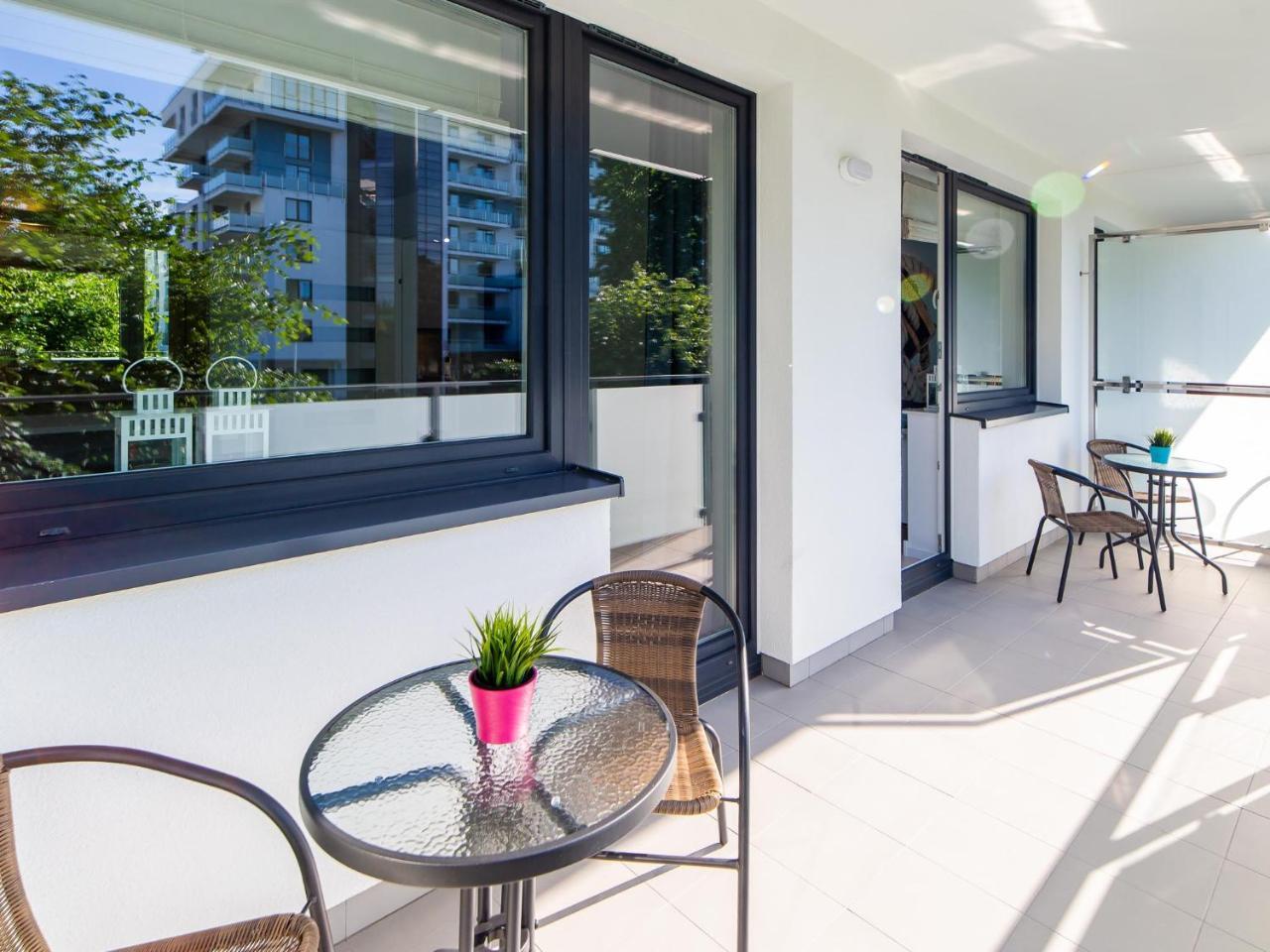 Apartamenty Baltia Kolobrzeg - Blizej Morza Exteriör bild